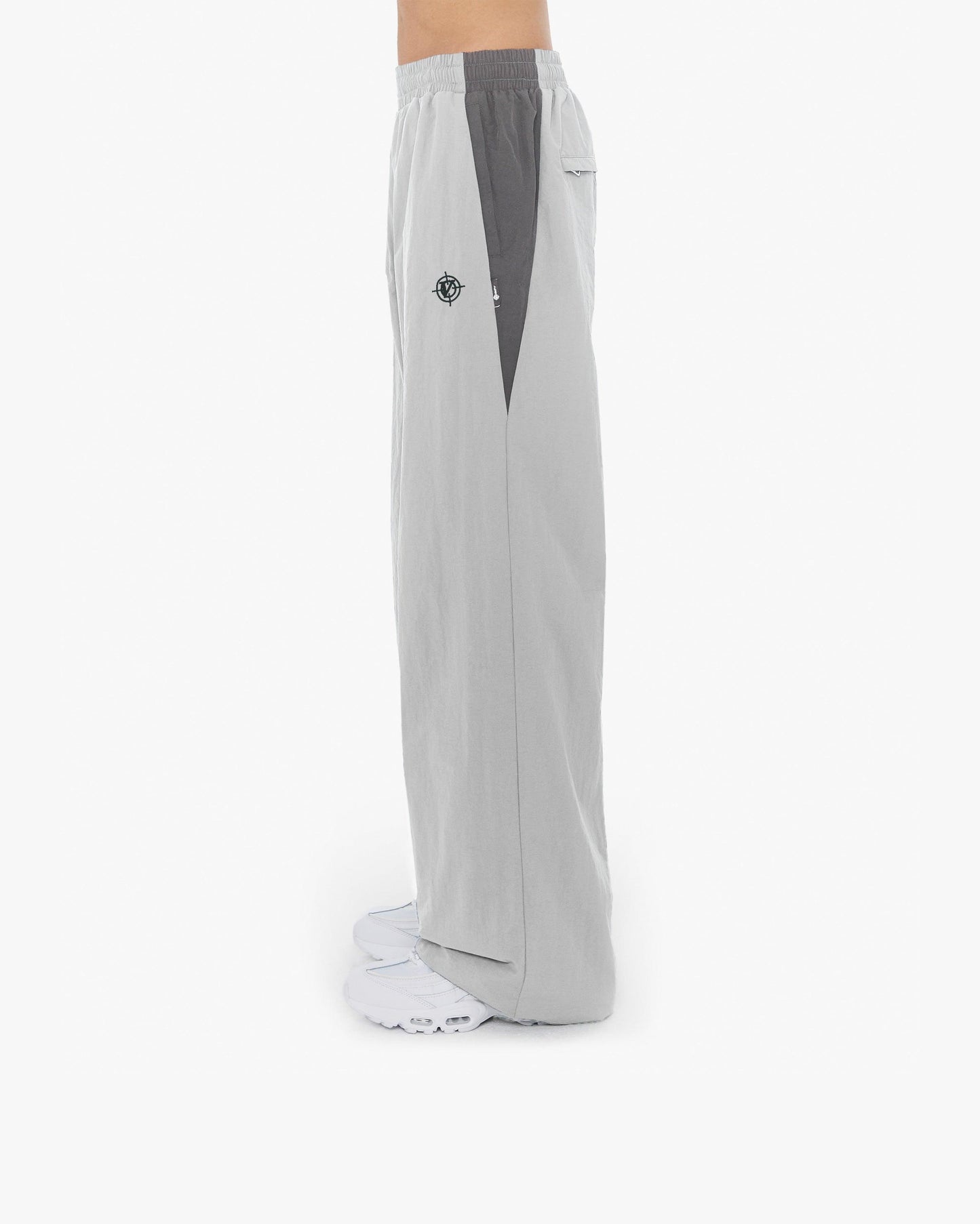 TRACK PANTS V2 BELUGA