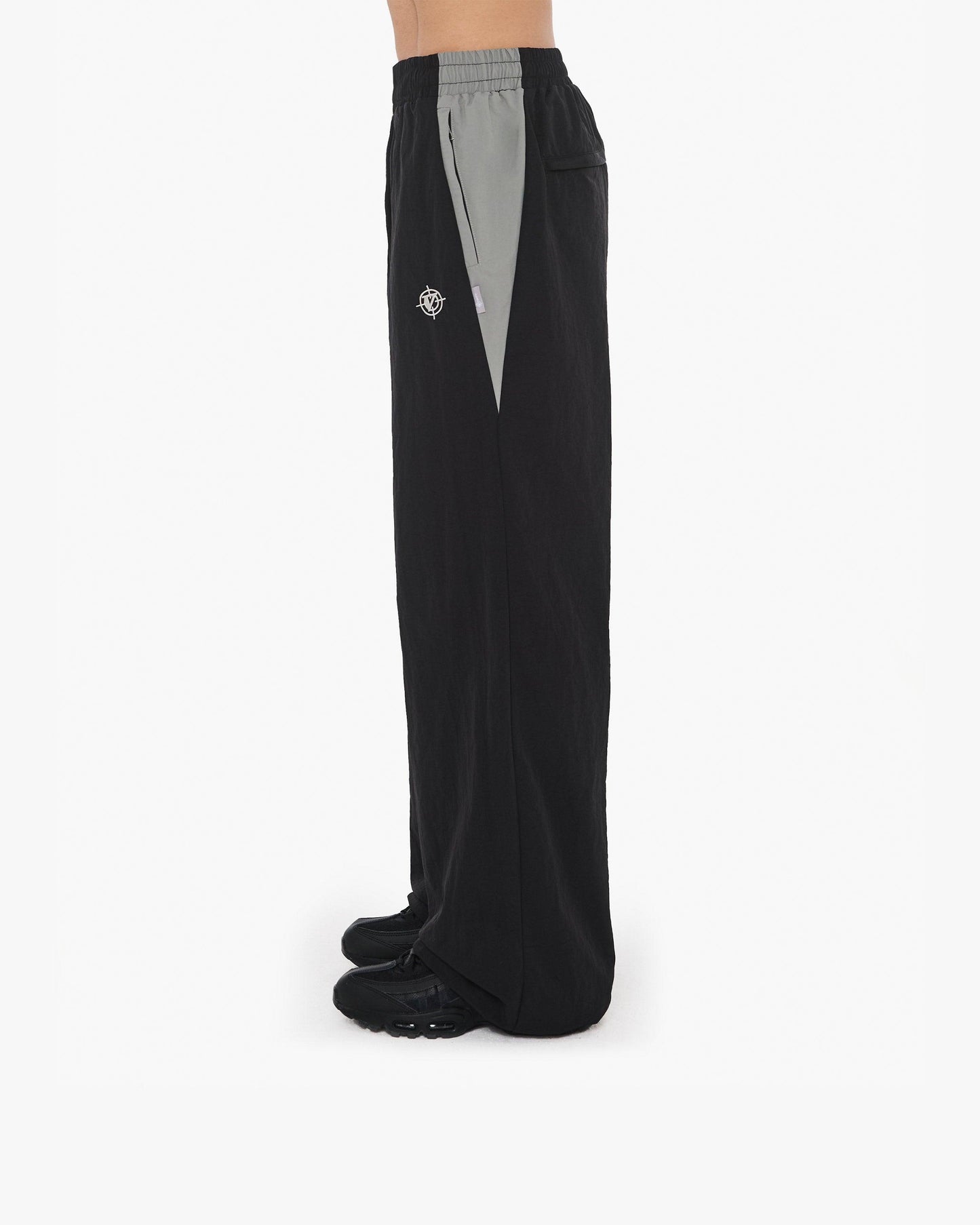 TRACK PANTS V2 BLACK