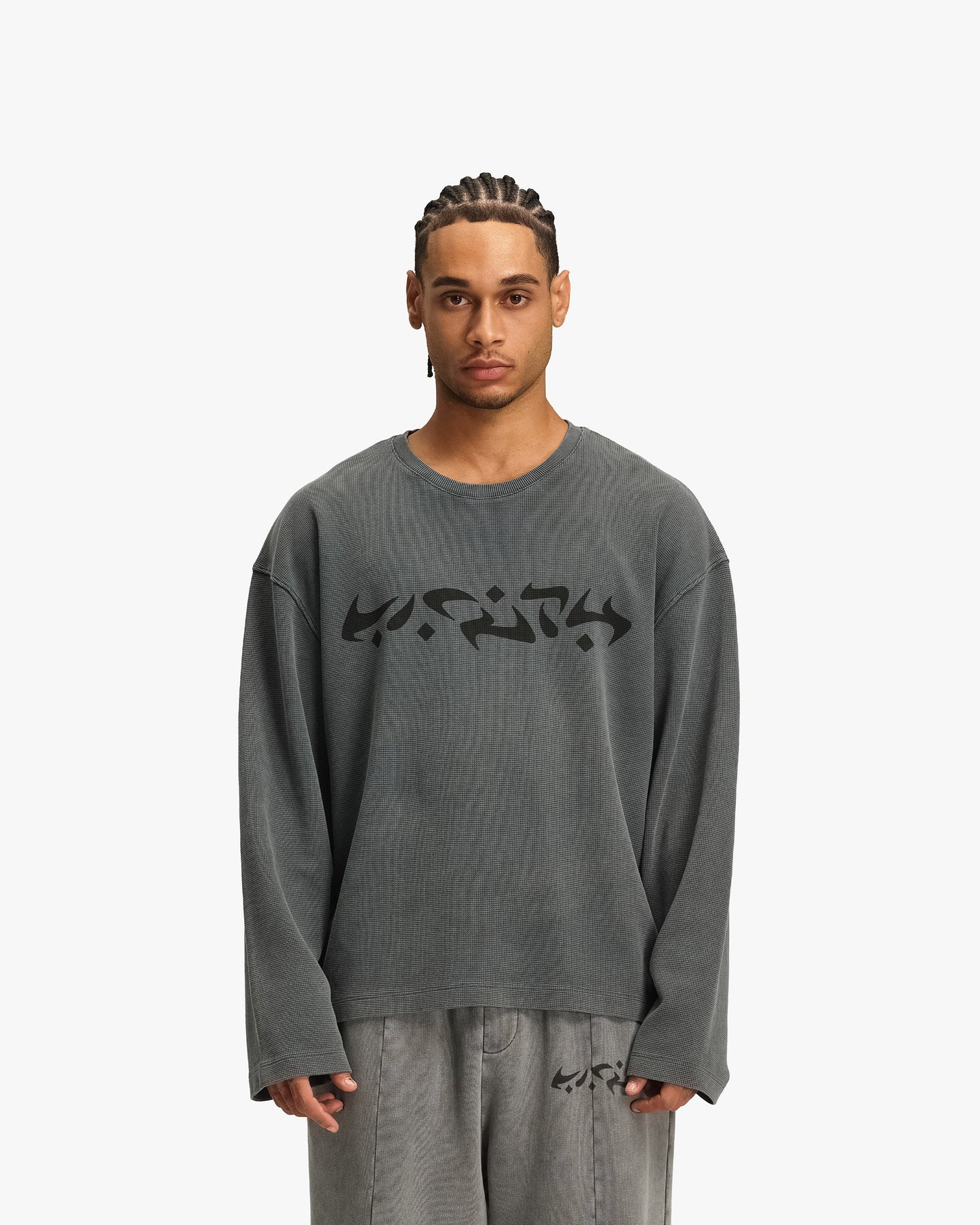 ACID WASHED WAFFLE LONGSLEEVE LIGHT GREY