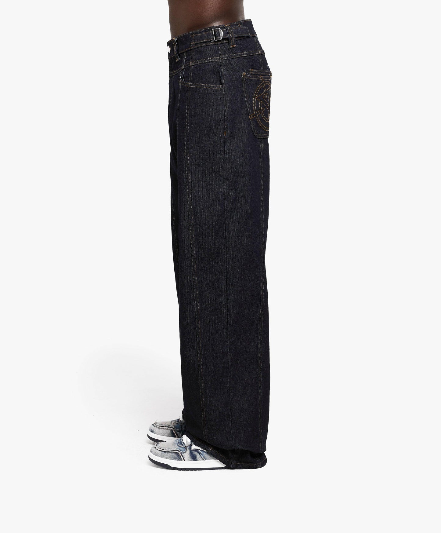 V-LOGO RAW DENIM