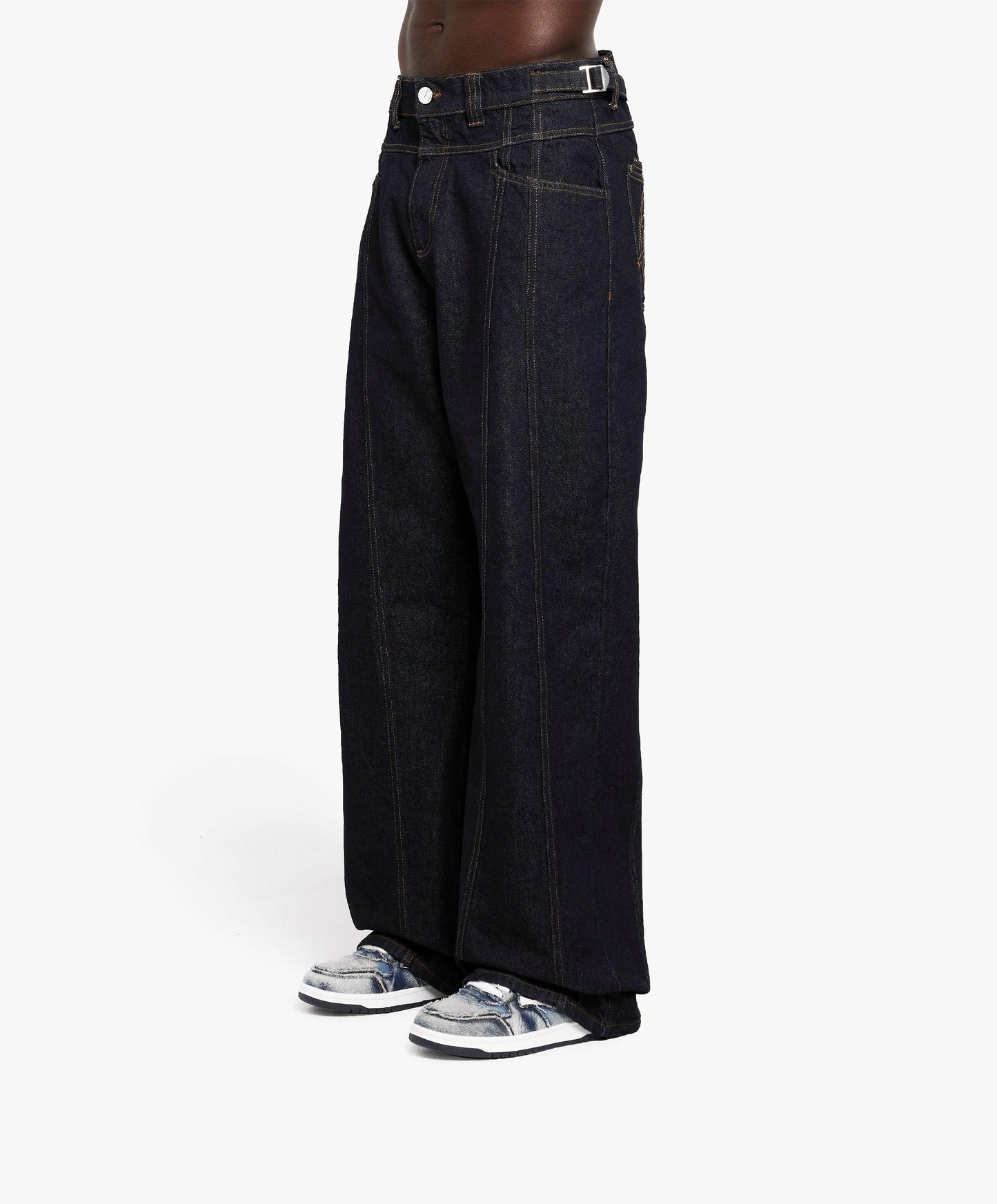 V-LOGO RAW DENIM