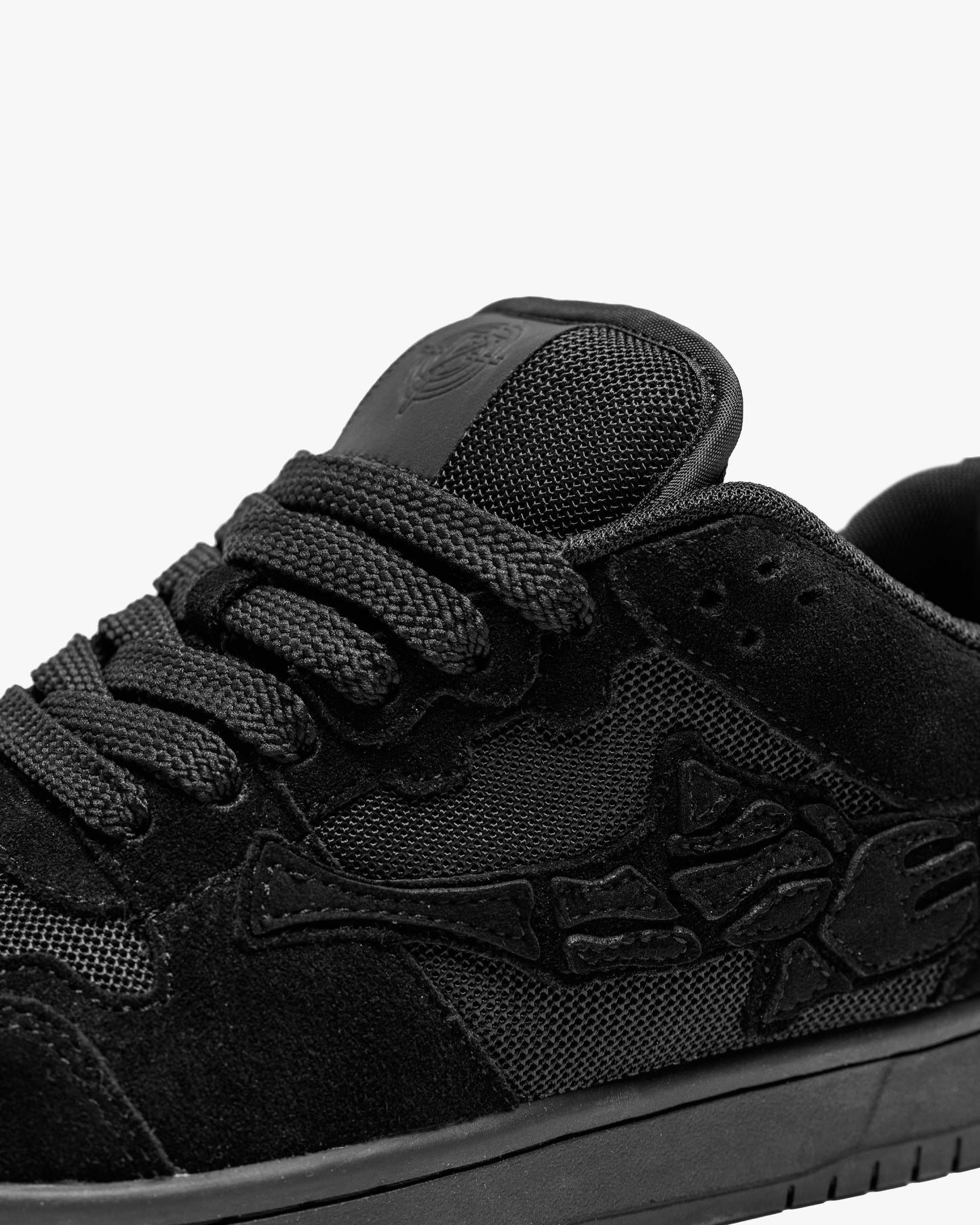 AKIMBO LOWS "NOIR"