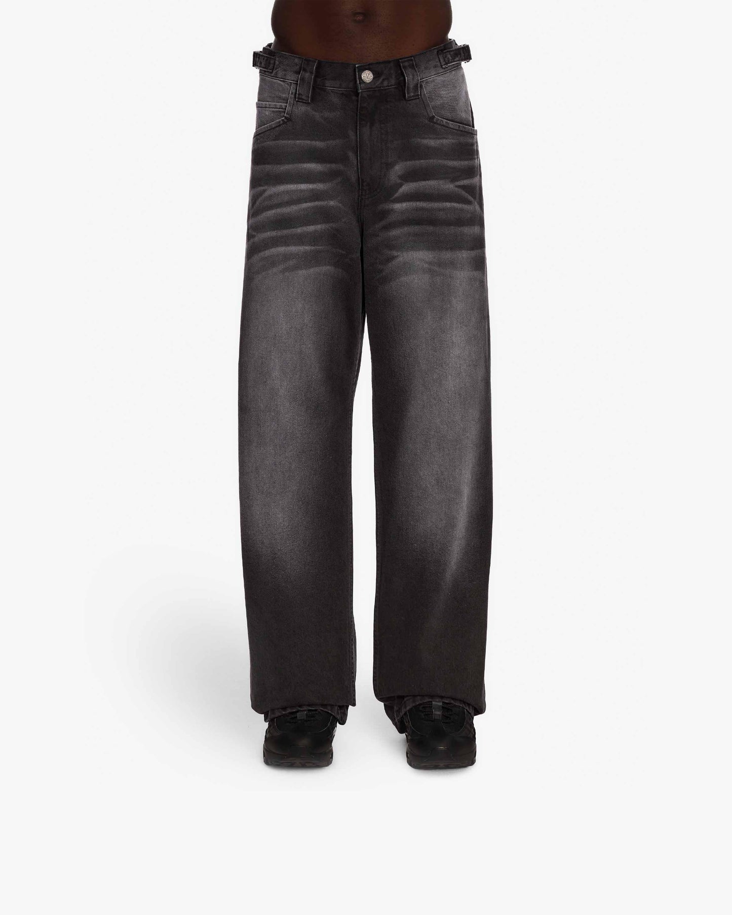 FADED BLACK DENIM