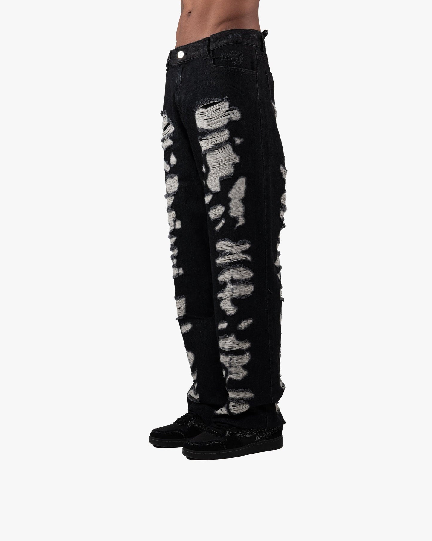 DISTRESSED DENIM BLACK