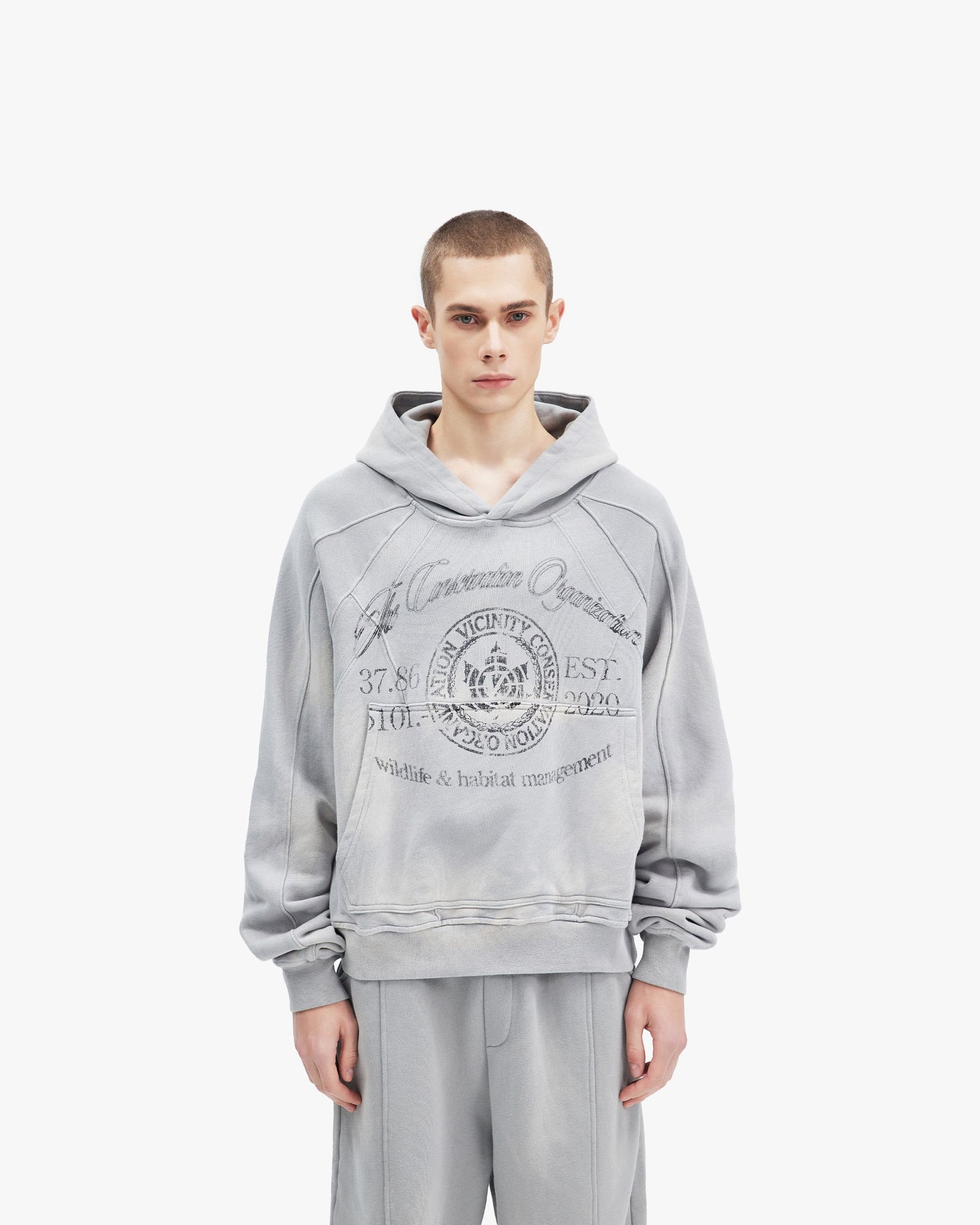EXPLORER HOODIE GREY