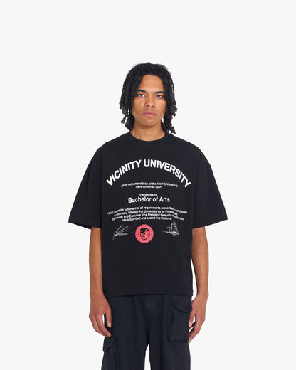 UNIVERSITY TEE BLACK