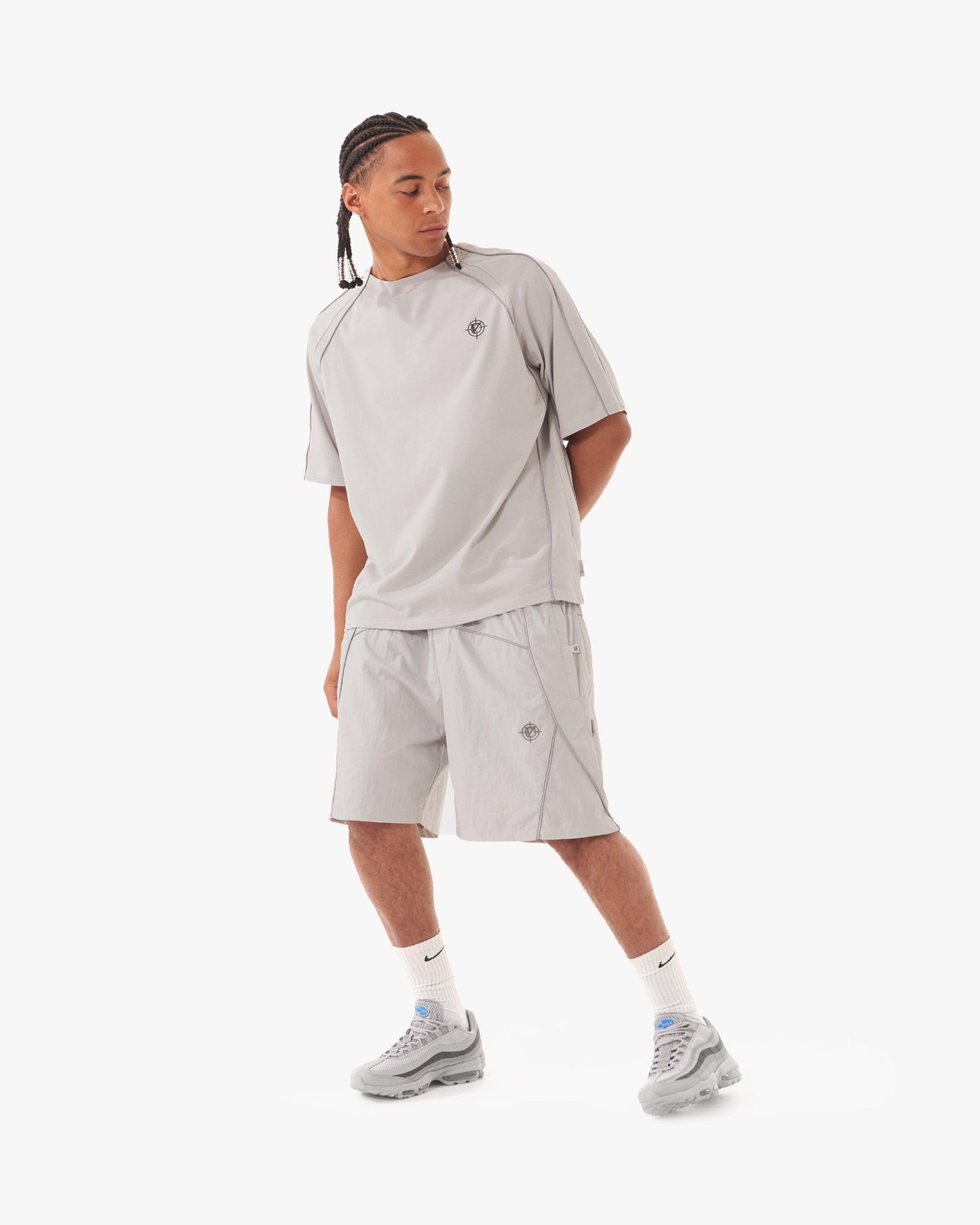 TRACK TEE GREY